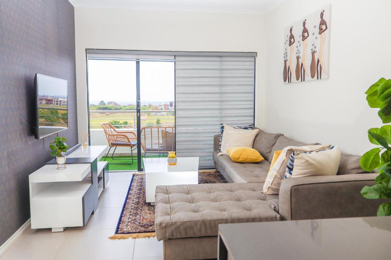 Fumo House Lifestyle Apartments Midrand Exterior photo